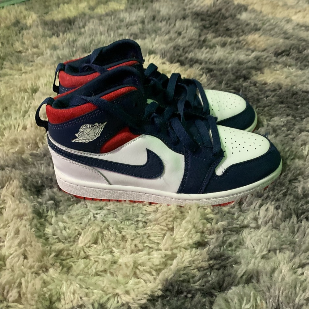 Air Jordan 1 “Olympic” Size 2.5